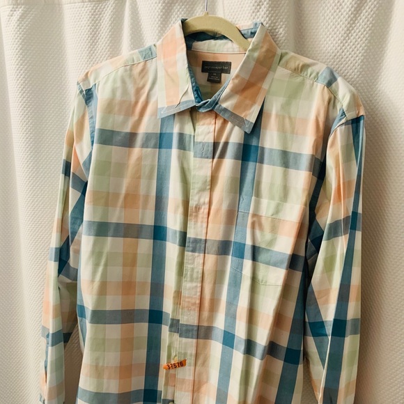 Button down shirt - Picture 1 of 1